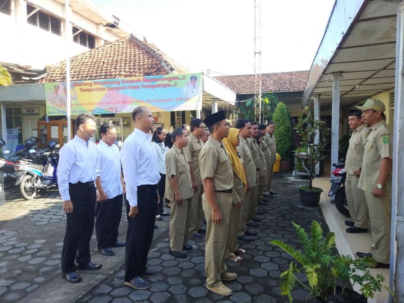 Apel Pagi Pamong Desa Ngestiharjo 