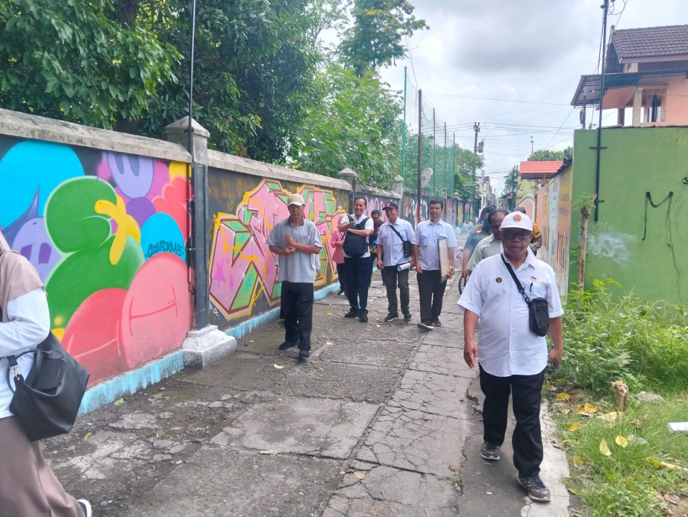 Cek Lokasi Bersama